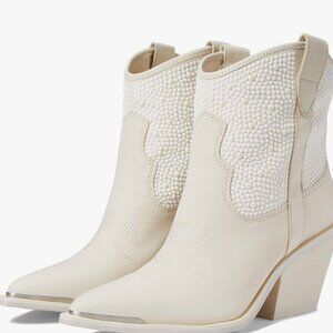 Dolce Vita Nash Off White Pearls